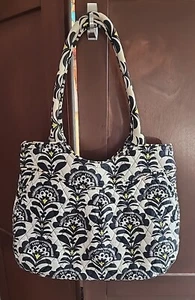 VERA BRADLEY Large Pleated Shoulder Bag in Retired Fanfare - Picture 1 of 7