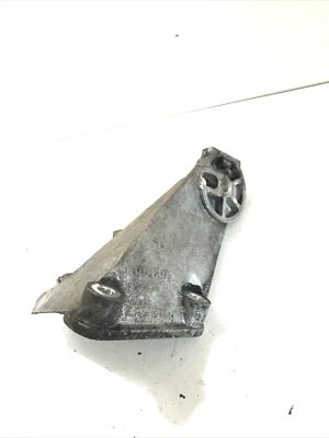Volvo S80 Engine Mount Bracket 9209961 Genuine 2.5 Tdi 2002 Year - Image 1 of 4