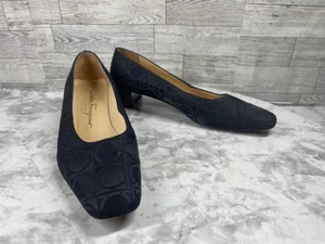 Salvatore Ferragamo Boutique Kitten Heels 8.5B Shoes Black Velvet Logo Embossed - Picture 1 of 20