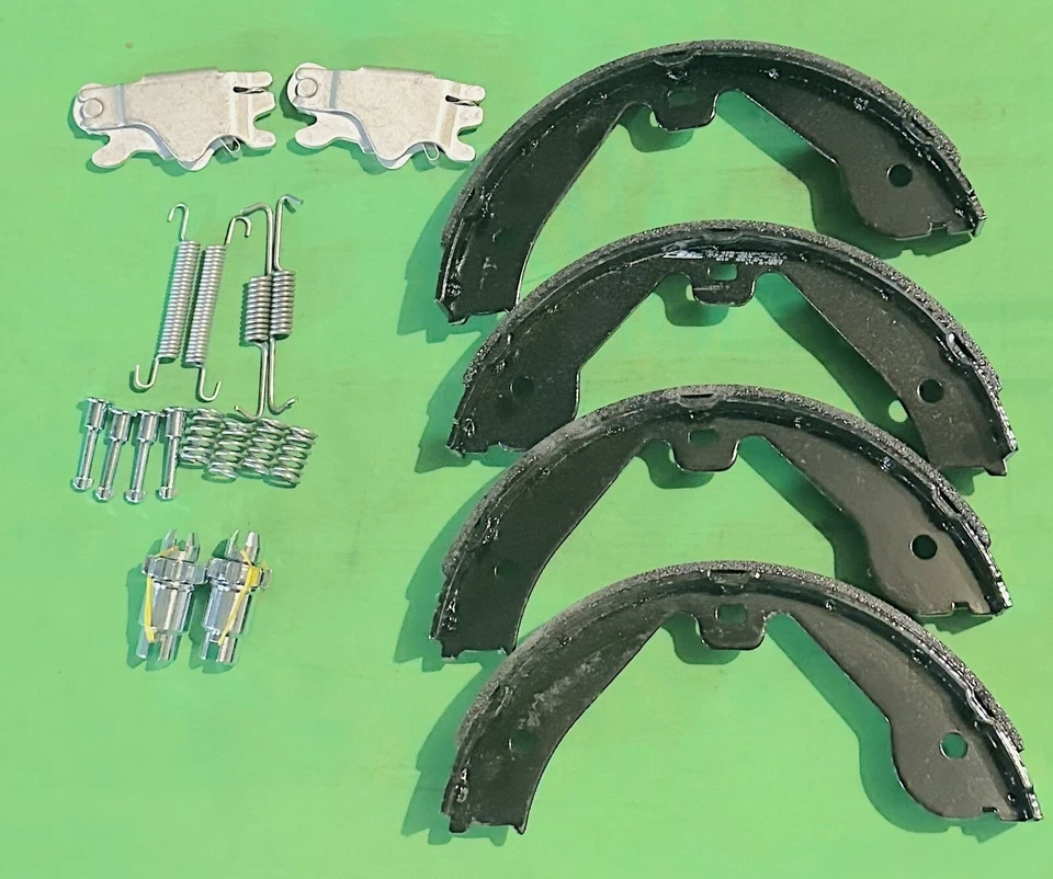 For 2007-2015 Audi Q7 Parking Brake Pads,Springs,Screw Kit - Image 1 of 1