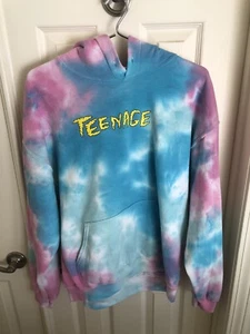 Teenage Brand Size Large Tie Dyed Skull Graphic Hoodie Sweatshirt Fast Ship READ - Picture 1 of 8