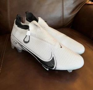 Nike Vapor Edge Elite 360 Flyknit Men’s Size 14 WIDE Football Cleats CV6317-100 - Picture 1 of 7