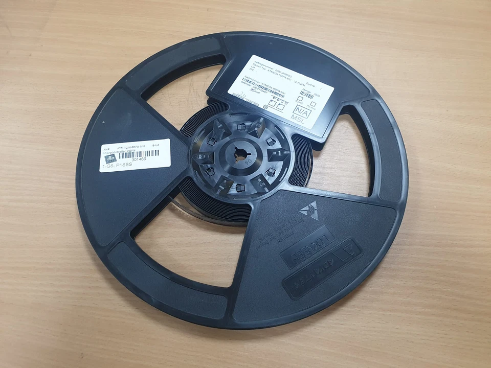 Carrete microcontrolador 600 piezas Microchip AVR ATMEGA168PA-MU 8 bits VQFN32 DC1928 Foto 1 de 1