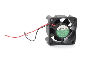 Gehäuse-Lüfter / Fan von Sunon Typ KD1204PTS2, 12 V / 0.9 W, 40 x 40 x 20 mm - Picture 1 of 6