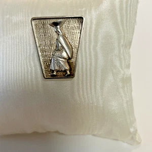 Vtg 60s Ecuador Brooch South America Andes Indigenous Woman 900 Silver - Picture 1 of 9