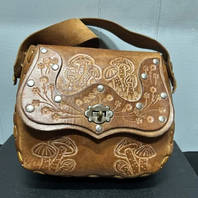 Bolso de montar vintage de cuero mecanizado a mano bandolera setas flores cartera Foto 1 de 4