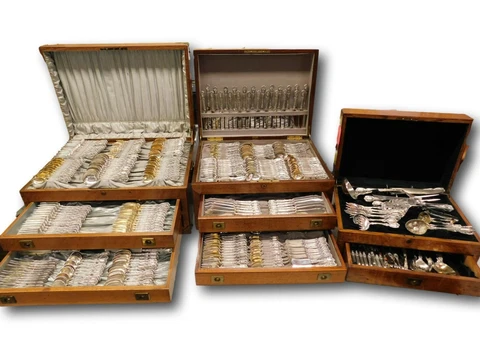 Florentine by Gorham Sterling Silver Flatware Service with Provenance 426 pieces Cover