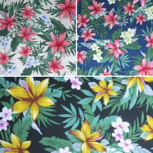 100% Cotton Poplin Fabric Tropical Floral Flowers Jones Street 145cm Wide - Picture 1 of 4
