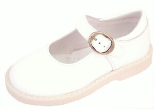 DE OSU/FARO - Spain -Girls White Patent Leather Dress Shoes -European 21 -Size 5