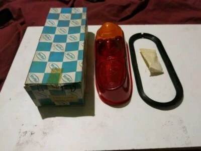 Luz trasera derecha Renault 4 Fourgonette - Feu Droit - 1422310068 Foto 1 de 4