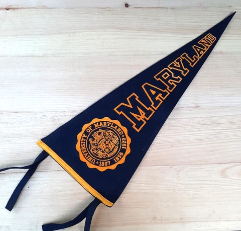 Vtg 1980 University of Maryland Wool Felt Pennant Flag Collectible Memorabilia Cover