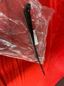 Ferrari 365GTC4 RH Wiper arm LHD #101552 - Picture 1 of 5