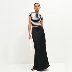 T-shirt manica corta ritagliata musa a righe bianche e nere Reformation taglia small - Foto 1 di 10