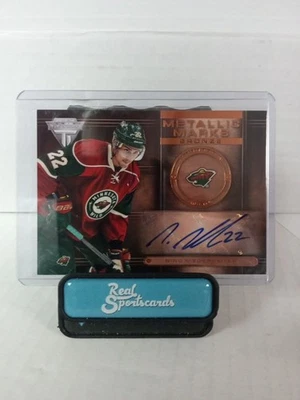 2013-14 Panini Titânio Marcas Metálicas Bronze Nino Niederreiter #MM-19 Automático - Imagem 1 de 4