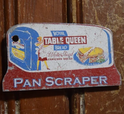 TABLE QUEEN BREAD TIN LITHO POT SCRAPER PROMO SIGN GENERAL STORE VINTAGE 1940s - Image 1 of 4