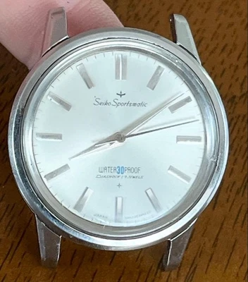 Reloj Automático Hombre Seiko Sportsmatic 30m Estuche Impermeable Usado Foto 1 de 4