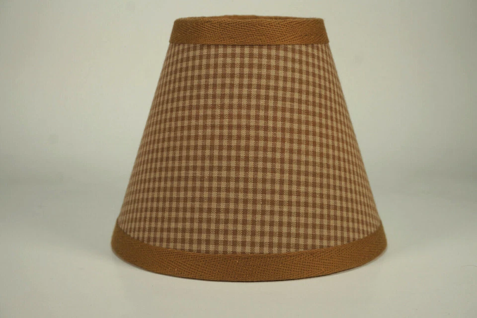 Lámpara de araña de tela Country marrón miel mini cuadros vela pantalla de lámpara Foto 1 de 1