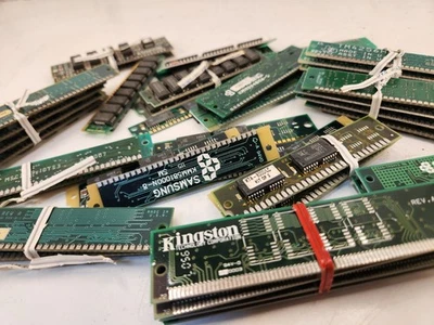 Kingston, Samsung, Misc Ram Stick Lot of 40! KMM594000-8 DRAM Untested - Image 1 of 4