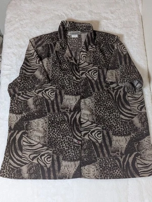 Blusa para mujer Donn Kenny talla grande 2x marrón estampado animal frontal abotonada Foto 1 de 4
