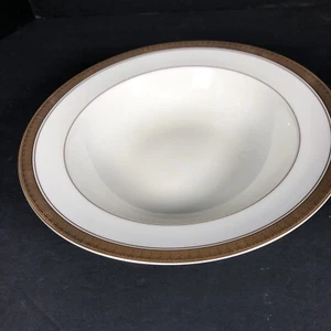 Mikasa Palatial Gold Vegetable Serving Bowl Pasta 10 1/4" Round Ivory/Gold Trim - Picture 1 of 4