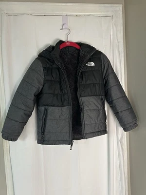 Abrigo The North Face para niños mezcla y combinación talla interior pequeña Foto 1 de 4