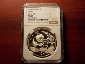 1994 China Panda 10 Yuan Silver coin NGC MS-69 Large date - Picture 1 of 2