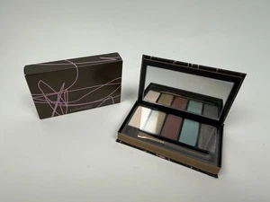 MAC Novel Twist Eyeshadow Palette in WARM EYES 5 Colors Plus 213SE Brush BNIB - Picture 1 of 5