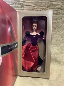 1998 AVON EXCLUSIVE EDITION WINTER SPLENDOR BARBIE NIB - Picture 1 of 6
