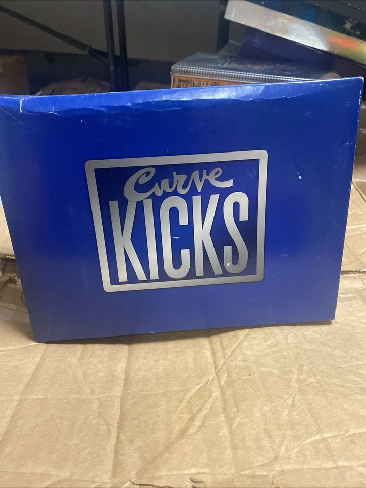 Juego de 5 piezas Liz Claiborne Curve Kicks Colonia para hombres 4,2 oz, 2,5 oz lavado como se muestra Foto 1 de 2