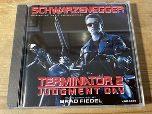TERMINATOR 2: JUDGEMENT DAY (Brad Fiedel) OOP Varese Score Soundtrack CD EX - Bild 1 von 2