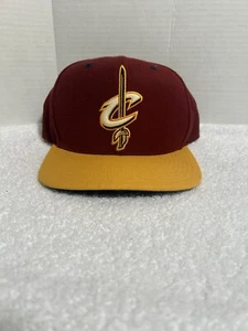 Cleveland Cavaliers NBA Mitchell & Ness Maroon and Yellow Hat Cap Snapback  - Picture 1 of 8