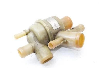 Carcaça termostática LAND ROVER RANGE ROVER SPORT L320 PEL500222 2.7 D 140kw 2007 - Imagem 1 de 3