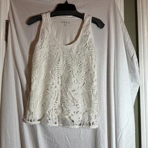 Camiseta sin mangas Loft Off White Hojas Crochet Encaje Superpuesto Pequeña M - Imagen 1 de 5