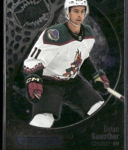 Skybox Metal Universe 2022-23 - Novatos Dylan Guenther #199 radiocontrol - Imagen 1 de 2