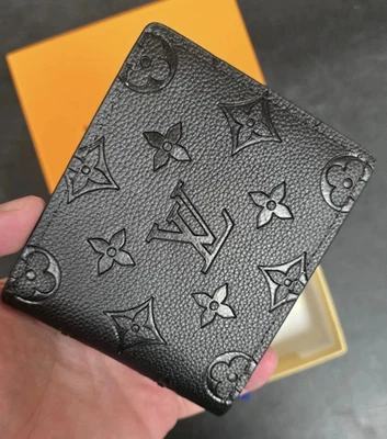 Cartera de hombre Louis Vuitton con monograma múltiple negra (con caja) Foto 1 de 4