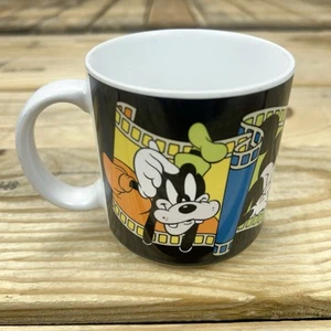 Taza de colección Disney tira de película Goofy Minnie Mickey Donald Duck hecha en Japón - Imagen 1 de 7