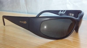 Lentes grandes grises Arnette Catfish negro mate firma Greg - como nuevas + bolsa temprana - Imagen 1 de 24