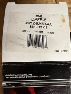 Motorcraft Pressure Sensor-EGR Pressure Sensor- DPFE-5, 4W1Z-9J460-AA Read Info! - Picture 1 of 4