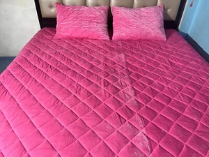 Modern Warm Quilt Set Baby Pink Velvet King Size Comforter Bedding Quilts - Picture 1 of 12