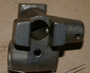 EXTREMO DE RIEL DE CAMBIO INVERSO T18-37, TRANSMISIÓN BORG WARNER T18/T19 ***NUEVO*** - Imagen 1 de 4