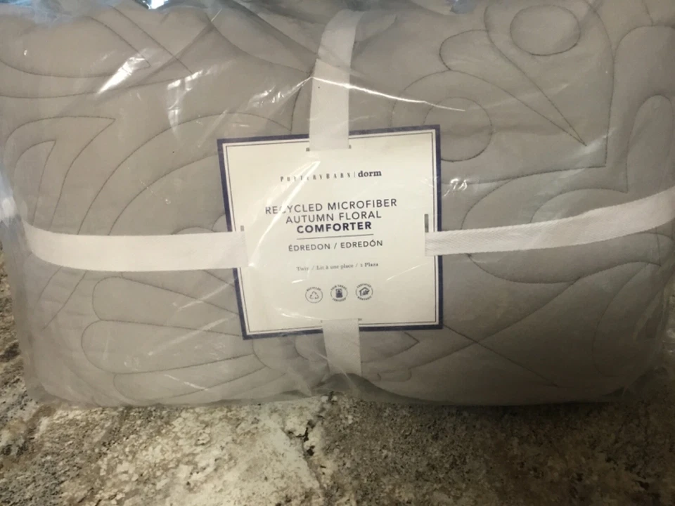 Edredón floral Pottery Barn Teen de microfibra reciclada otoño Twin XL gris- Foto 1 de 2
