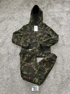 New Nike Tech Fleece Camo Tracksuit Hoodie Pants Set Boys Kids FN9120 FN9118 - Picture 1 of 12