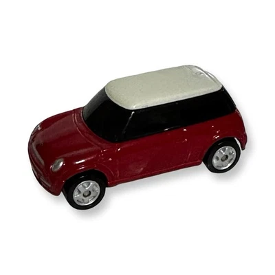Maisto Mini Cooper 1:64 Diecast Car Red White Roof 2.5in Model VGUC - Image 1 of 4