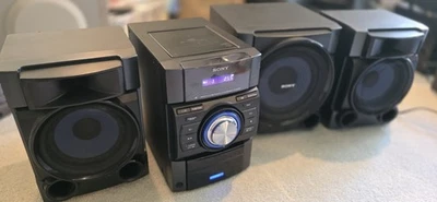 Sony MHC-EC909iP iPod/iPhone Radio CD Stereo Speakers and Sub-Woofer SUPER Bass - Image 1 of 4