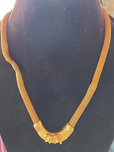 Collar Colgante Barra Tono Dorado Pantera Años 80 GUC 16" - Imagen 1 de 9