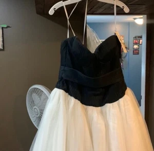 ivory/black wedding dress size 12 - Picture 1 of 5