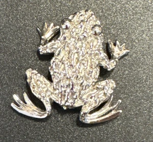 Trifari signierte Frosch Brosche Anstecknadel - Bild 1 von 4