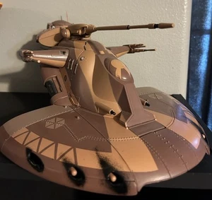 Star Wars Clone Trade Federation Droid Armored Assault Tank AAT 2002 Incomplete - Picture 1 of 8