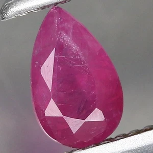 0.28ct t.w 5x3.1mm Pear Natural Heated Purplish Red Ruby Gemstone, Madagascar - Imagen 1 de 4