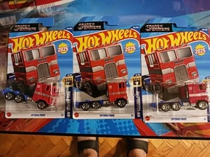 2025 Hot Wheels Optimus Prime New Model Transformers 3 car lot - Picture 1 of 10